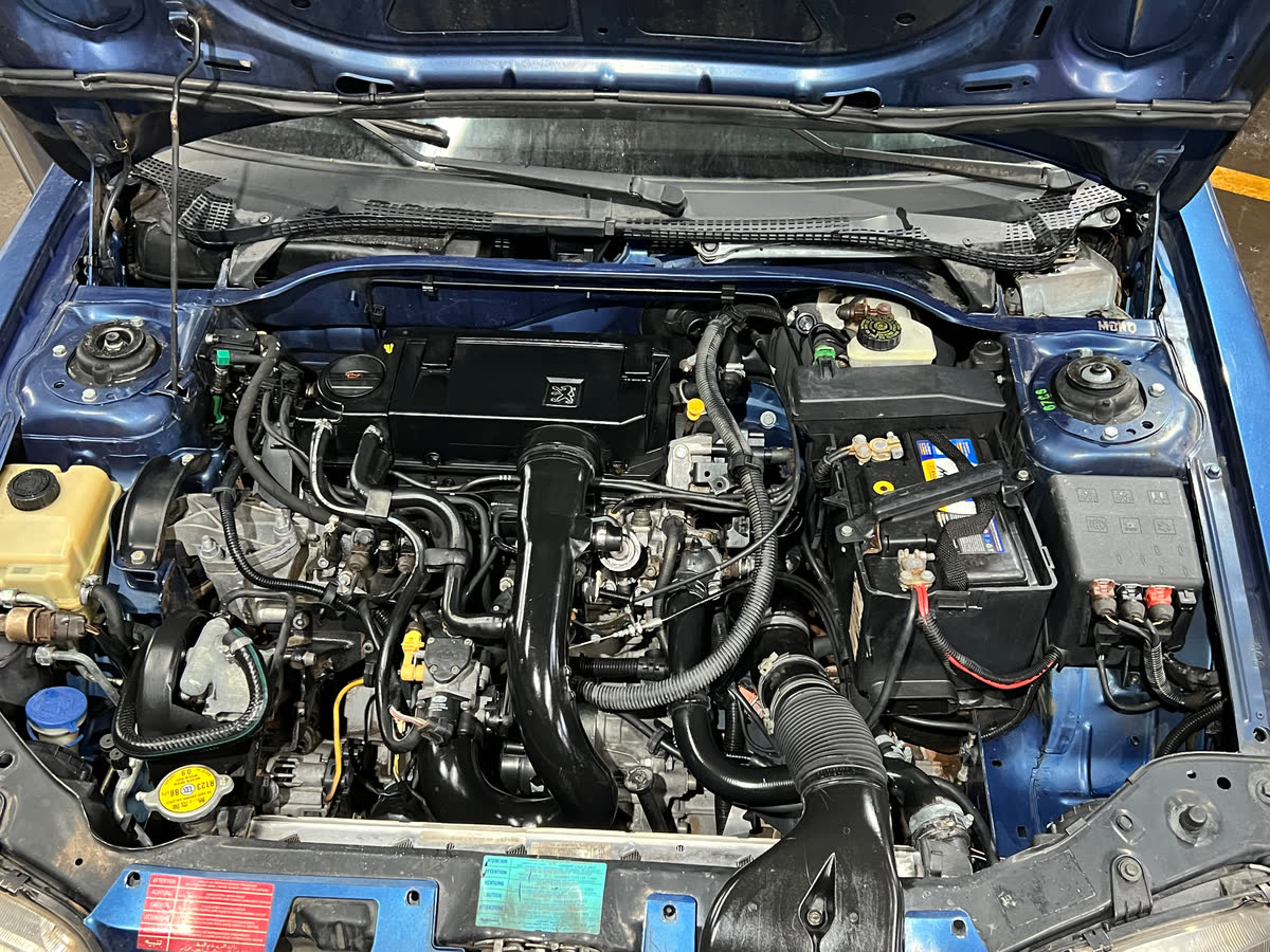Motor después del servicio de lavado con vapor EcoSteam